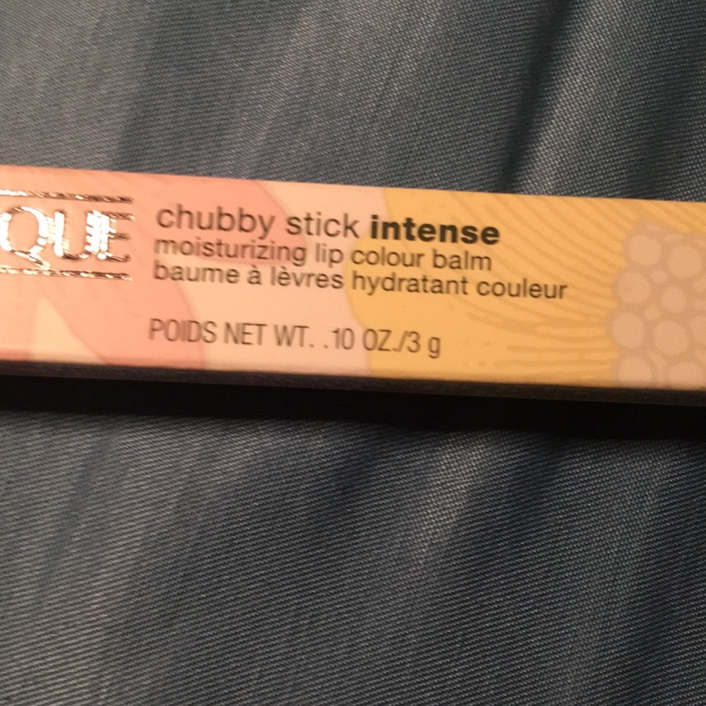 Moisturizing lip color balm Broadest Berry